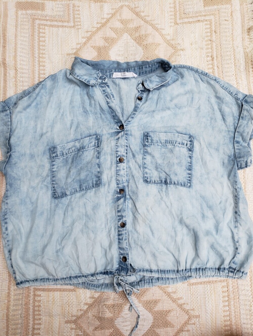 Jane + Delancey Light Wash Chambray Button-Front Crop Top